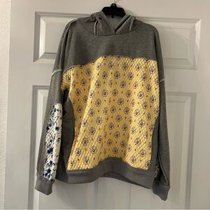 NWOT Quilted Hoodie
